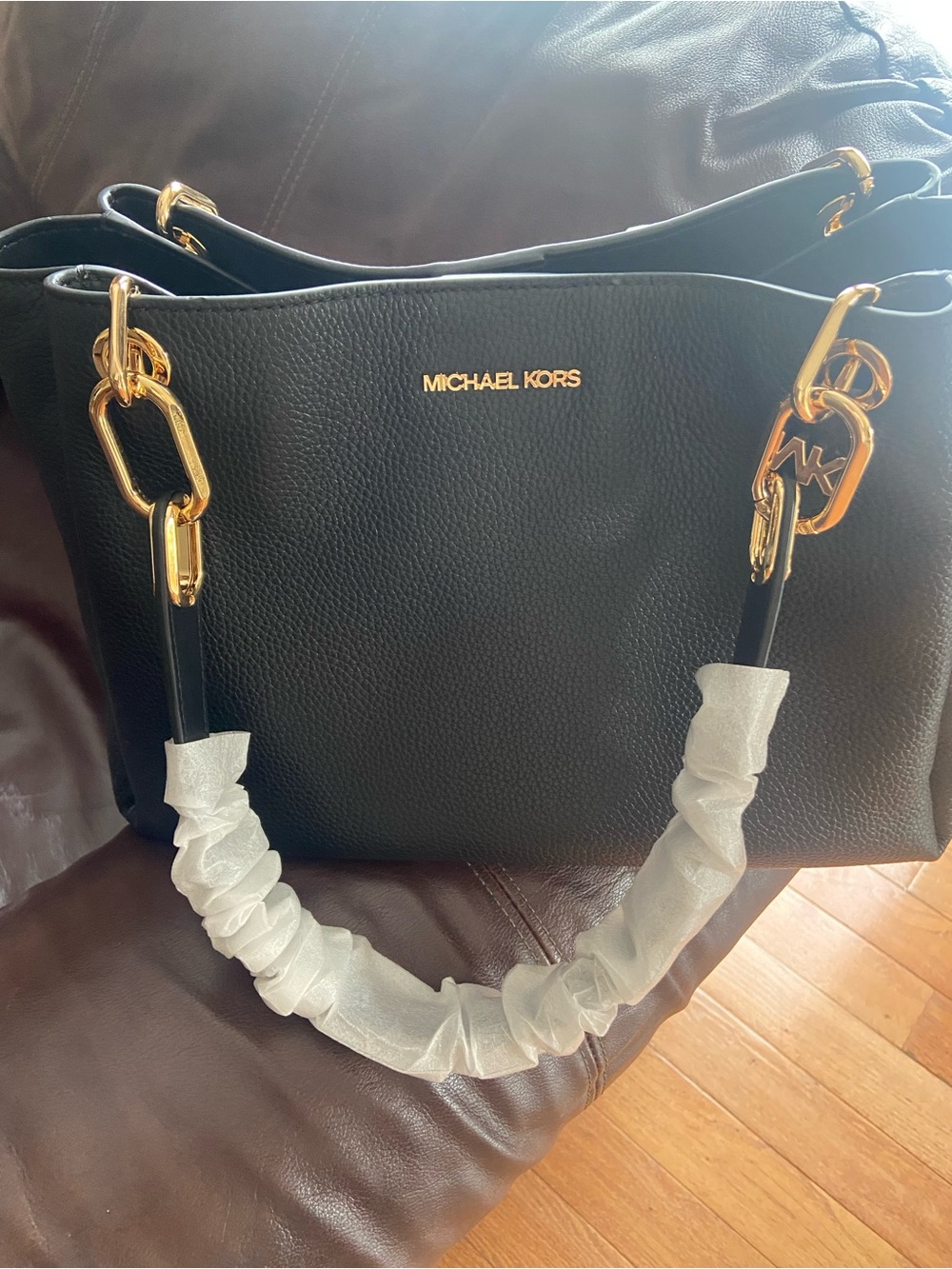 Michael Kors Trisha Large Triple Gusset Shoulder bag - new! - Picture 11 of 14
